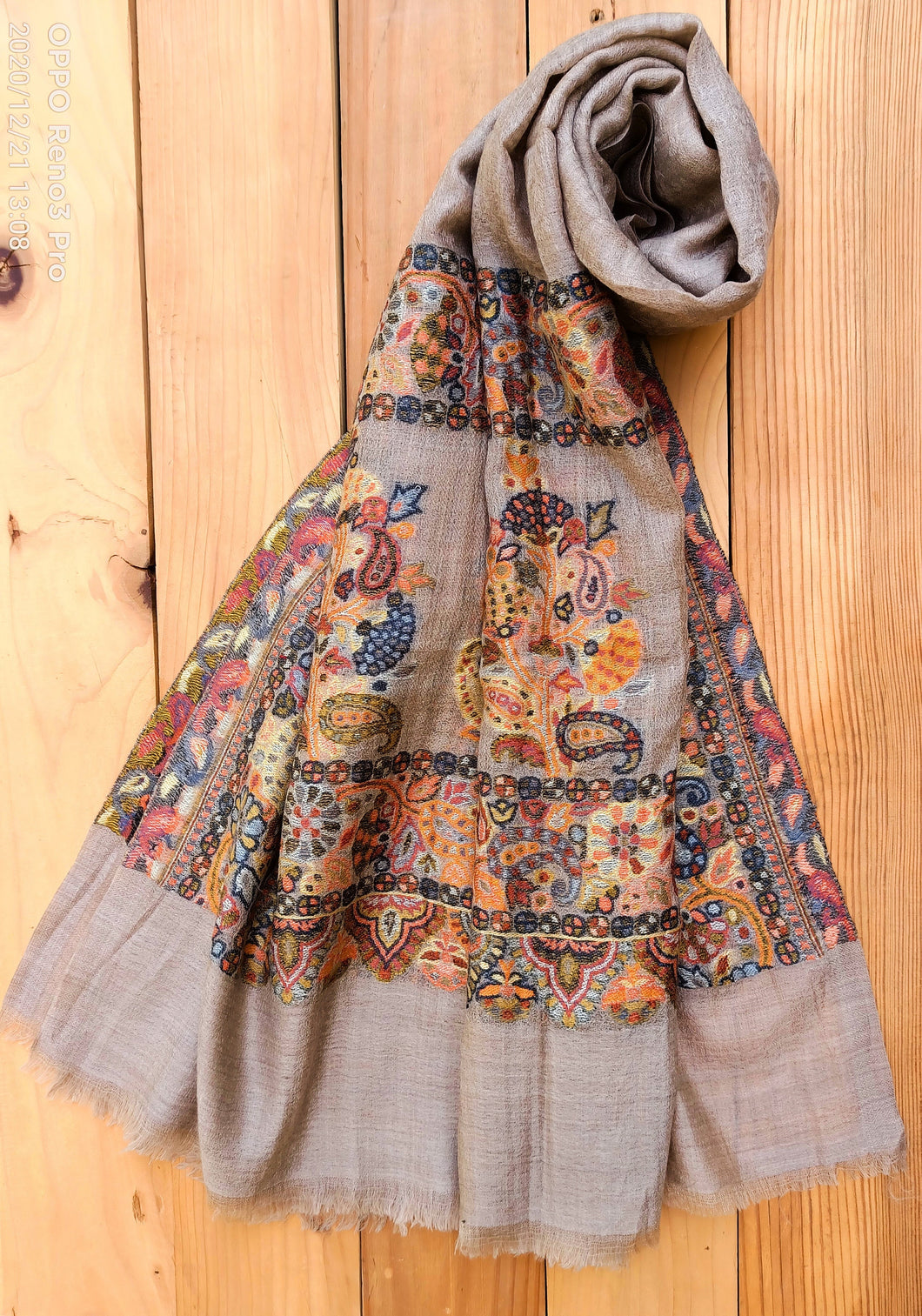 Handwoven Pure Cashmere Scarf: Kani Border Jamawar Shawl