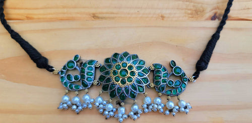 Vintage Emerald Green Choker Necklace: Silver, Pearl, Ethnic Statement Jewelry