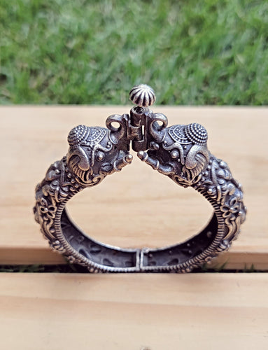 FREE Shipping Vintage antique ethnic tribal old  bangle bracelet cuff pair jewelry- Old Afghan silver bracelet half cuff rams head ends