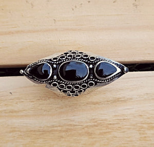 Afghan Aqeeq Stone Ring: Vintage Silver Wirework, Size 8