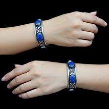 Tuareg Black Aqeeq cuff bracelet- Tribal afghan jewelry- Vintage jewelry- Ethnic tribe jewelry- Afghan stone bracelet- Stone jewelry