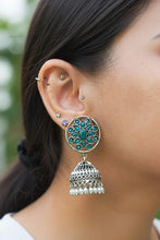 jhumka Earring- Silver indian jewelry- kundan earrings - emerald green stone