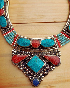 Statement  turquoise necklace- Turquoise beaded necklace- Statement necklace- Bohemian turquoise jewelry- Nepali turquoise necklace-